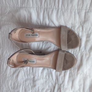 Steve Madden | Strappy Heels | 7